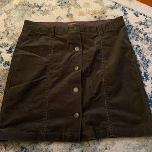 Green corduroy button front mini skirt sz 10